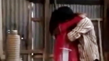 கார்ஜியஸ் காக்னி ஒரு டிக் வீட்டில் செக்ஸ் திரைப்படங்கள் பார்த்து பைத்தியம் பிடித்தார்