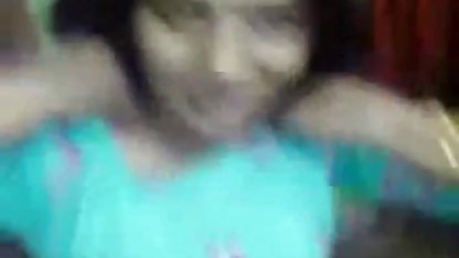 ஒரு இந்தி செக்ஸ் நீல படம் சேரி பெண்ணின் உடலுறவின் வீடியோ