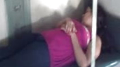 கிறிஸ்டினா காஸ்டெலரி செக் ஆடுவது - பச்சை குத்தப்பட்ட ஸ்லட்