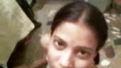 ஒரு பெரிய மார்பகங்கள் நெரிப்பத நக்கு சிறந்த மாலைக்கு சிறந்த செக்ஸ்