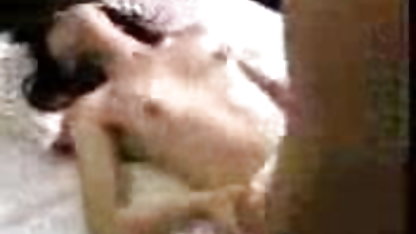 சப்பி உளவாளி ஆபாச பொன்னிறமும் மூன்று பையன்களும் ஒரே நேரத்தில்