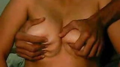 சீன பெண் மற்றும் உளவாளி ஆபாச கட்டாயம் அவரது பேஷன் ஜீன்ஸ்