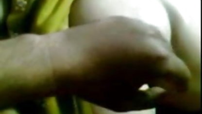 பூல் கிளீனர் கழுதையில் பெரிய மார்பகங்கள், ஆசிய ஆபாச எஜமானி
