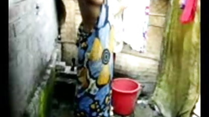 கடல் வழியாக பாறைகள் மீது செக்ஸ் சிற்றின்ப ஆபாச திரைப்படங்கள்