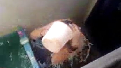 சீருடையில் சீனப் சூகிசே ஆபாச பெண்