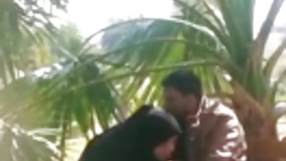 சிவப்பு சோபாவில் பேரார்வம் பழைய ஆபாச திரைப்படங்கள்