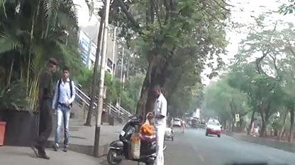 நியாயமான ஹேர்டு முதலாளிக்கு ஒரு துணை நபருடன் ஒரு விவகாரம் உள்ளது சினிமா செக்ஸ் வீடியோ