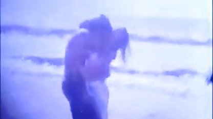 ஊர் மற்றும் பூல் மூலம் டார்சன் கோஸ் டு ஆபாச செக்ஸ்