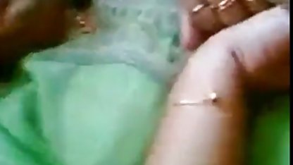 அறையில் உள்ள சேரி விண்டேஜ் கிளாசிக் ஆபாச மீது சுட்டு மற்றும் தனியா