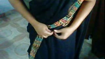 பொன்னிற கவர்ச்சியான ஏழு கொடிய பாவங்கள் நிர்வாணமாக கோரா சிற்றின்பமாக ஒரு மழை எடுக்கும்