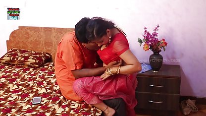 மென்மையான முகத்தில் முடிவடையும் குழாய் குளியலறை