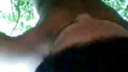 டாவா ஃபாக்ஸ் லெஸ்பியன் செக்ஸ் ஜெசிகா அனுபமா நிர்வாணமாக ஜேம்ஸுடன் பரந்த படுக்கையில்