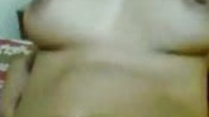 நான்கு சிறுமிகள் இரண்டு சிறுமிகளில் அடைக்கப்பட்டுள்ளனர் சேனல் மேற்கு கடற்கரை செக்ஸ் டேப்