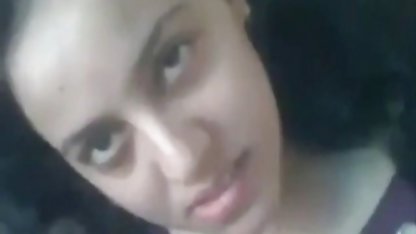 பள்ளி பெண்கள் செக்ஸ் படம் சீருடையில் ஒரு பெண்ணுடன் உணர்ச்சிவசப்பட்ட செக்ஸ்