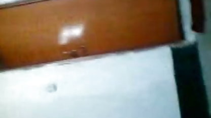 பெண் நிறைய செய்ய இந்தி காதல் செக்ஸ் முடியும்