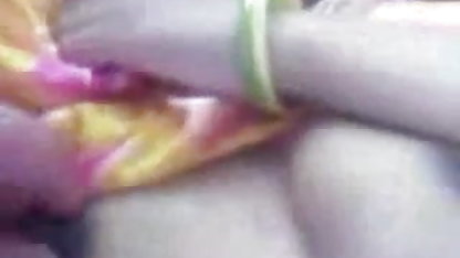 பஸ்டி பிரிட்னி ஒரு தரமான உறுப்பினருக்கு பெரிய பெரிய கே ஆபாச சேவை செய்கிறார்!