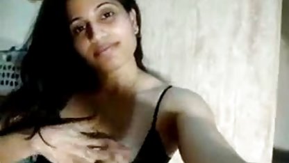 நாற்காலியில் சூடான நீல படம் இடிக்கும் வெப்பம்