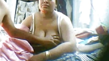 கழுதையில் கொழுத்த குடும்ப ஆபாச திரைப்படங்கள் சேவலுடன் கீரா!