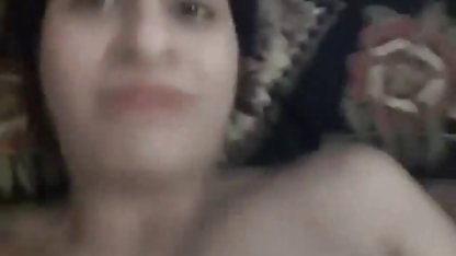 Busty ஆஸ்திரேலிய ஏஞ்சலா வெள்ளை - மூன்றுபது உடைத்து அமைதியான அடிப்பது குத